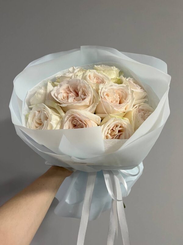 Букет из роз сорта  White O,Hara 11шт